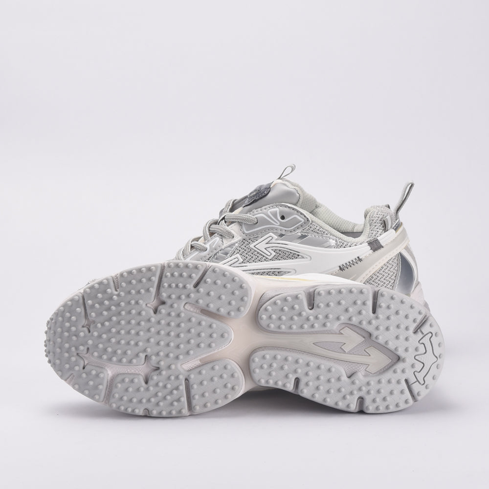 OFF-WHITE ''Be right back'' grey edition