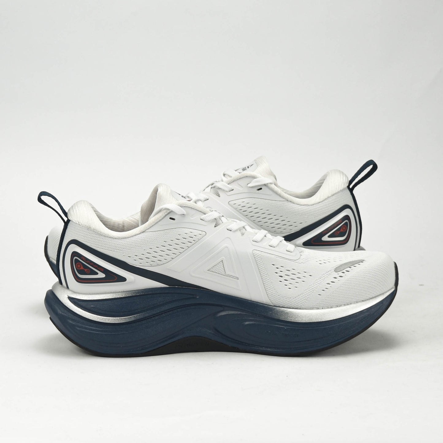 PEAK SPORTS SHOES
