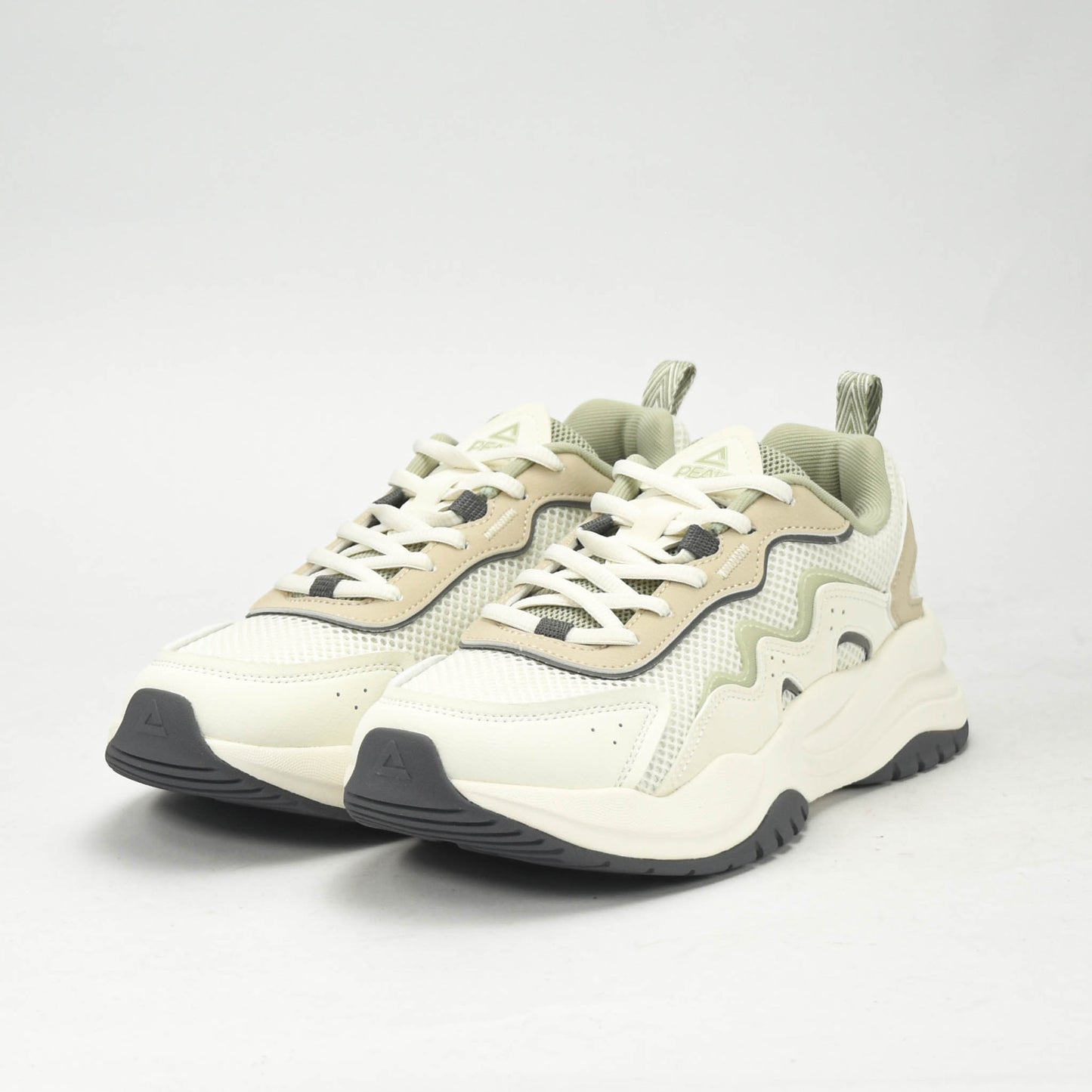 PEAK SPORTS SHOES