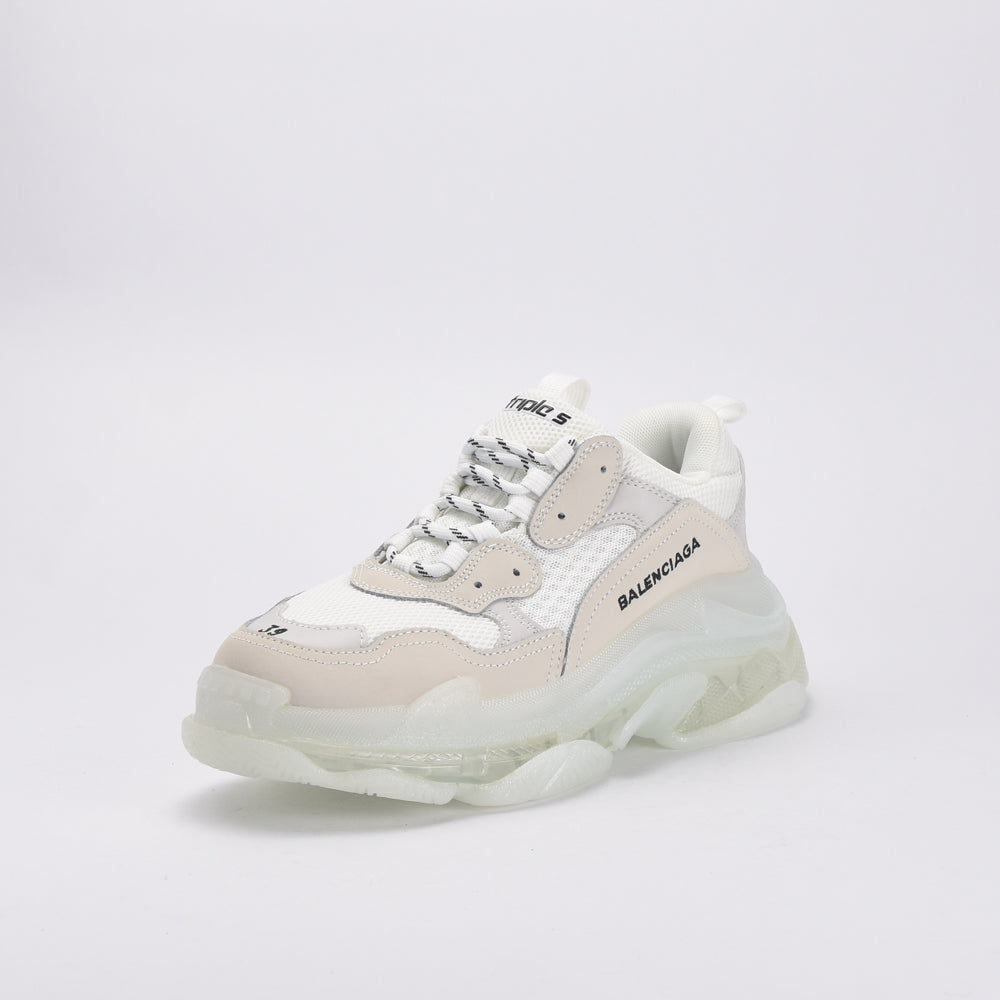 B.a.l.e.n.c.i.a.g.a Triple S White edition