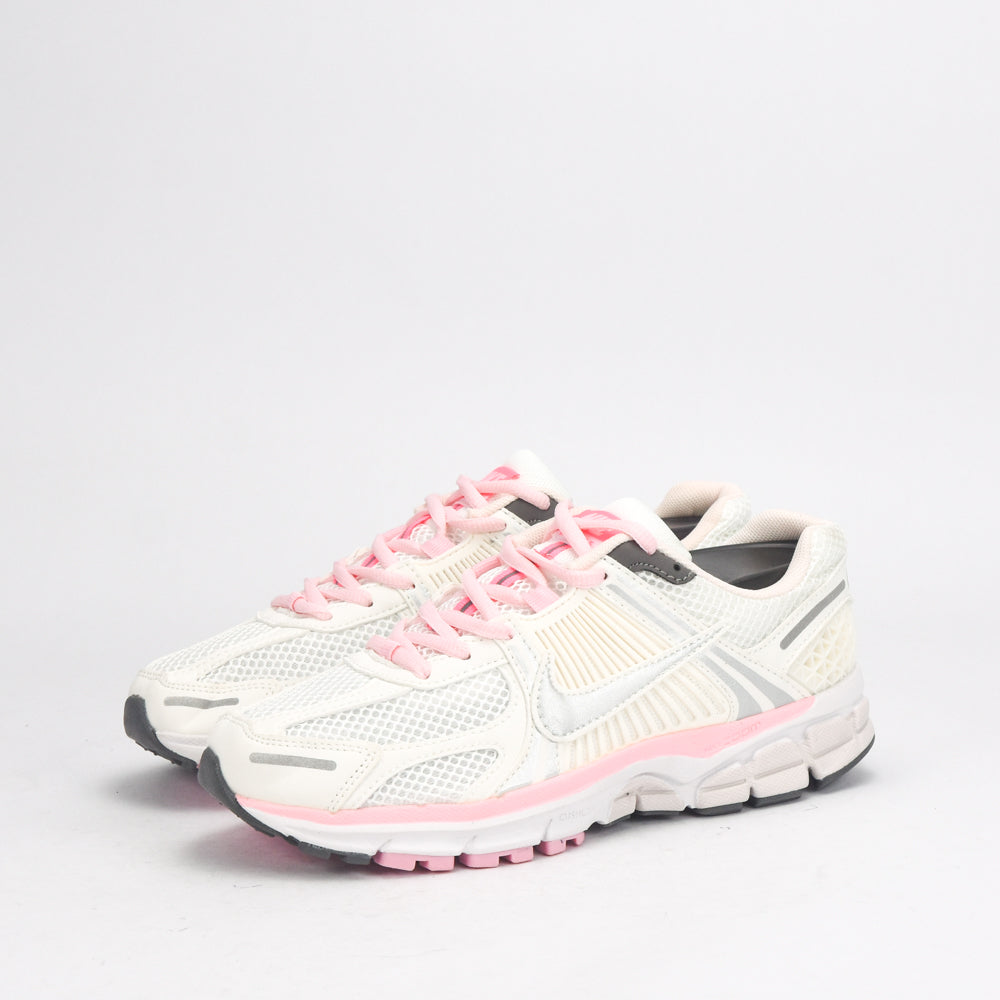 Nike zoom vomero 5 (Femme)
