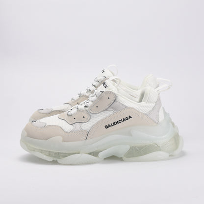 B.a.l.e.n.c.i.a.g.a Triple S White edition