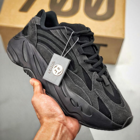 YEEZY BOOST 700 FU6684SG