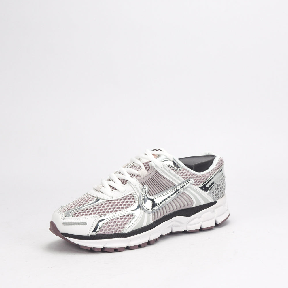 Nike zoom vomero 5 (Femme)