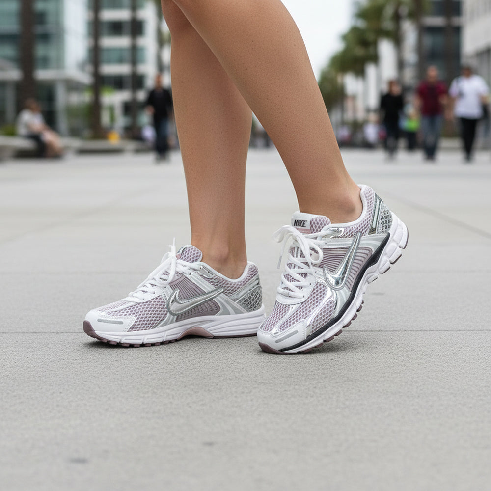 Nike zoom vomero 5 (Femme)