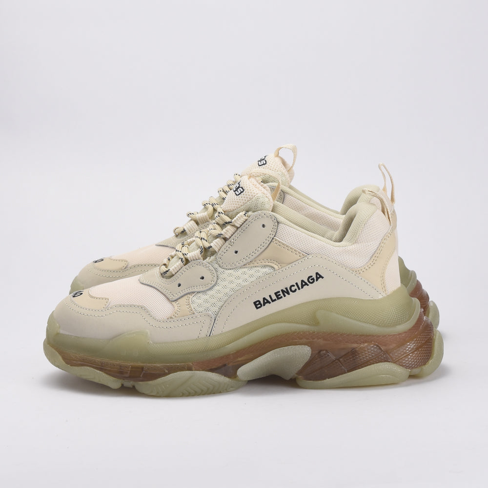 B.a.l.e.n.c.i.a.ga Triple S Beige