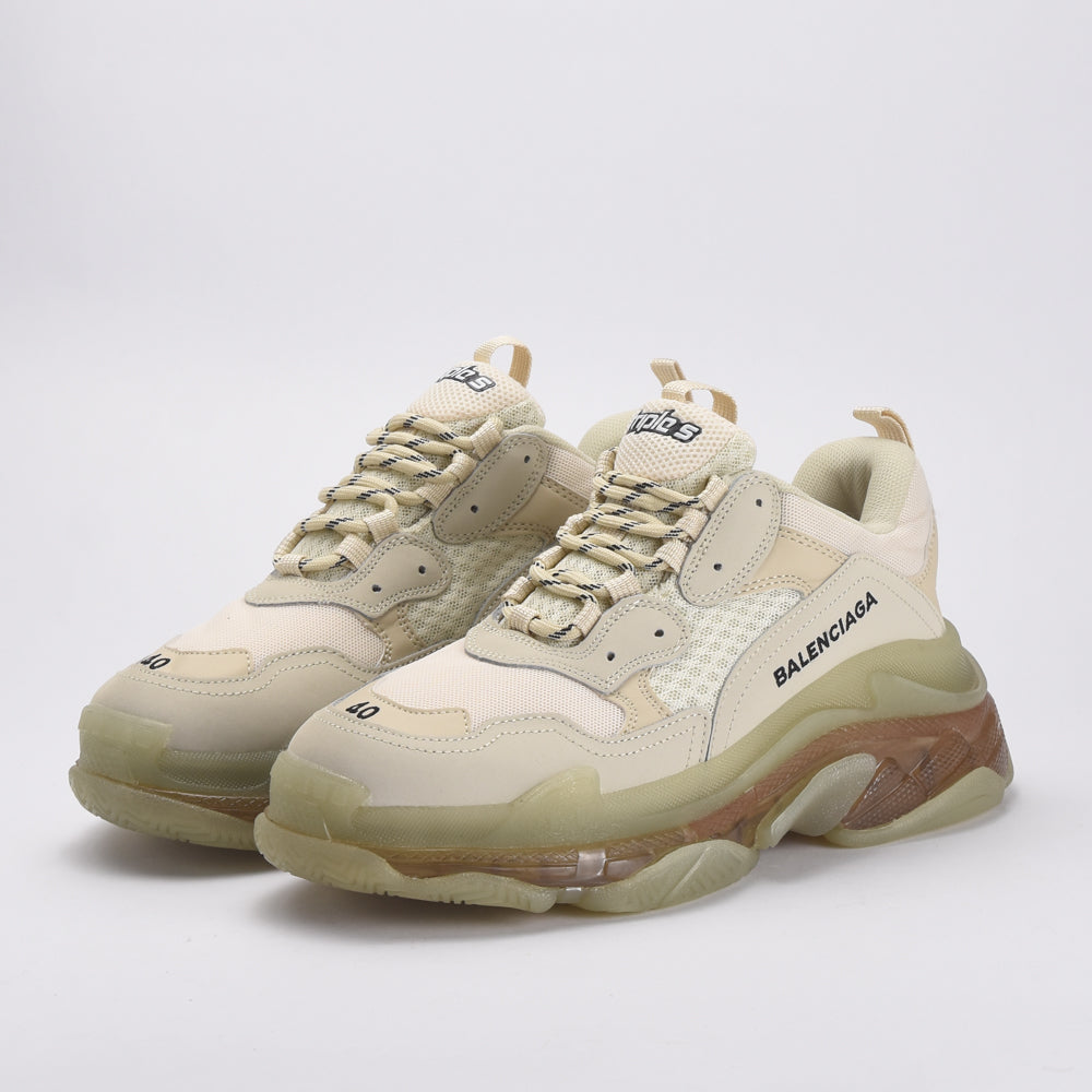 B.a.l.e.n.c.i.a.ga Triple S Beige