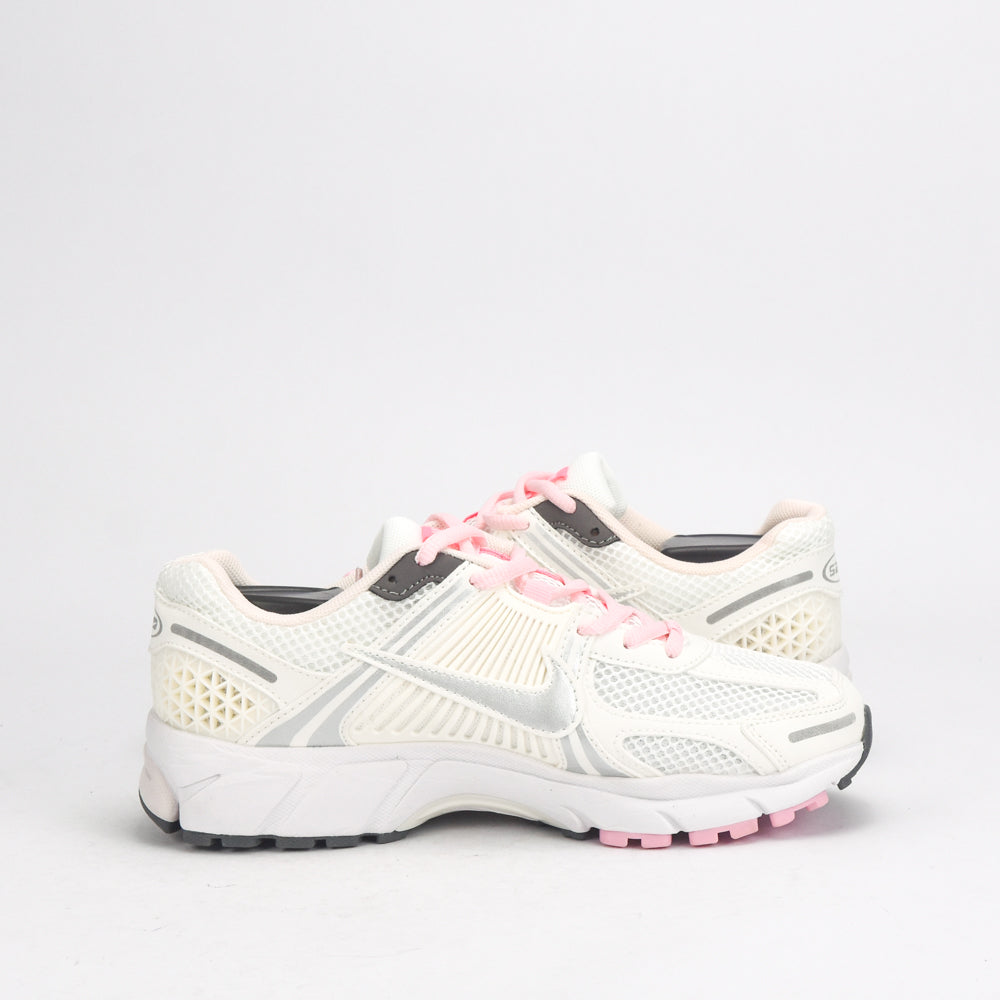 Nike zoom vomero 5 (Femme)