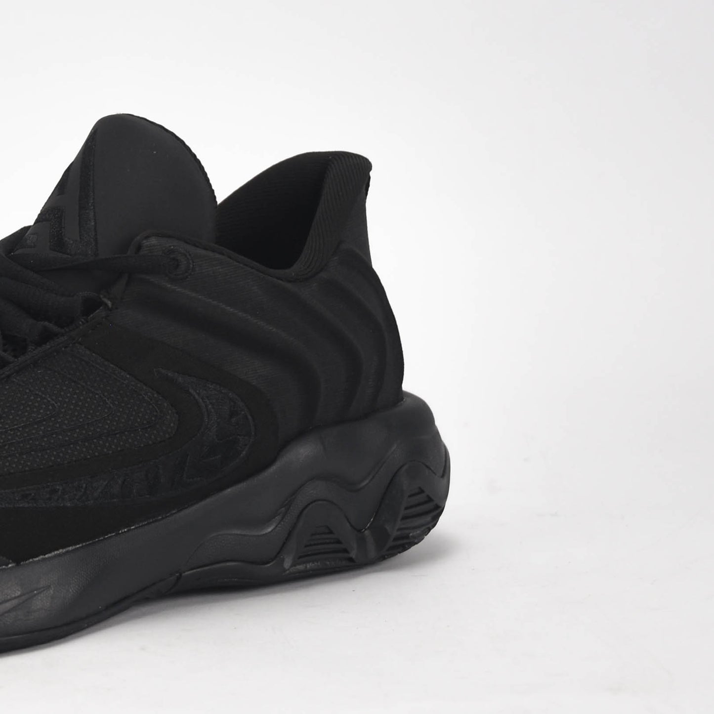 Nike Giannis Immortality 4 Original