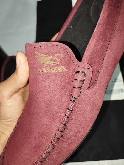 A-r-m-a-n-i Mocassin Grenat(متوفر في هذا اللون فقط )