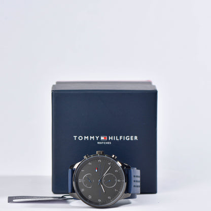 TOMMY 1791578