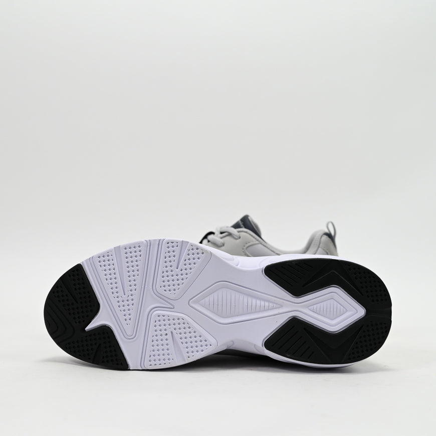 Champion Sneakers Count