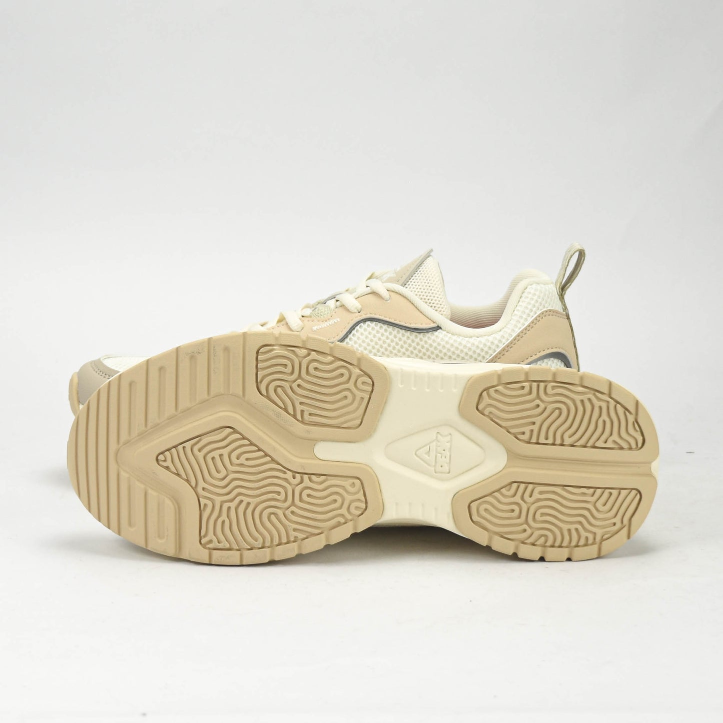 PEAK SPORTS SHOES