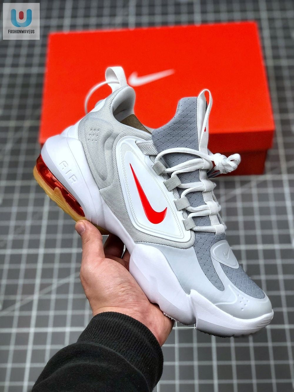 NIKE AIR MAX ALPHA SAVAGE ORIGINAL AT3378-030