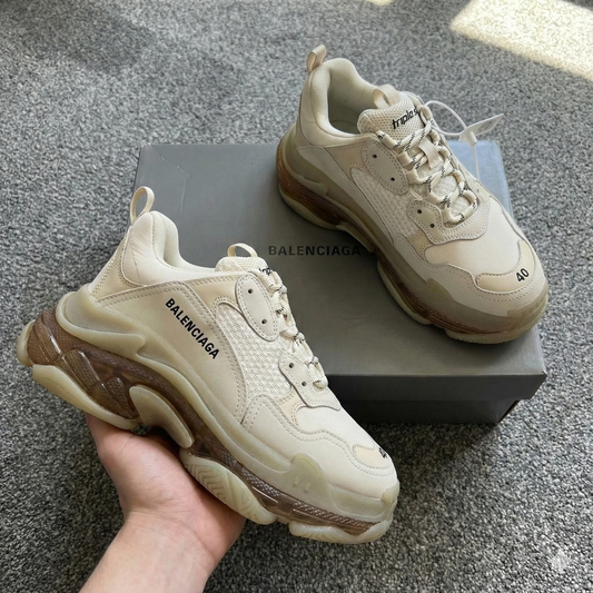B.a.l.e.n.c.i.a.ga Triple S Beige