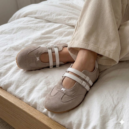 Miu Miu Sneakirina Beige
