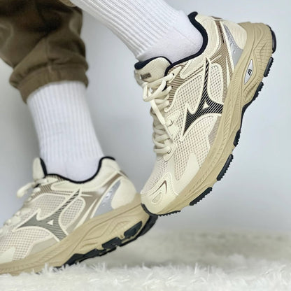 MIZUNO RACER S OARISM D1GH223505