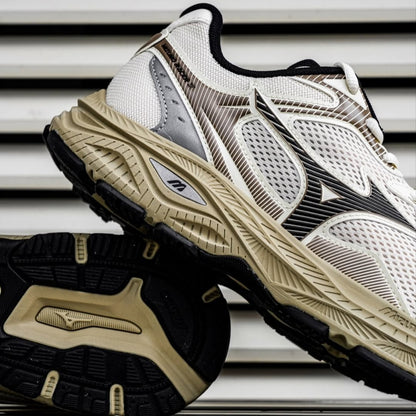 MIZUNO RACER S OARISM D1GH223505