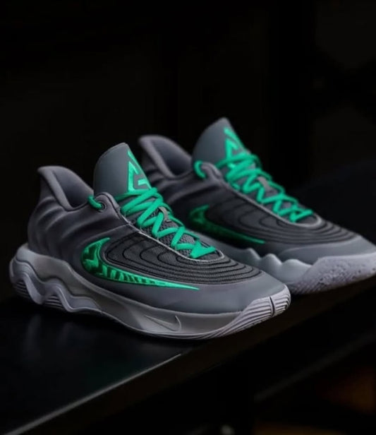 Nike Giannis Immortality 4 Original