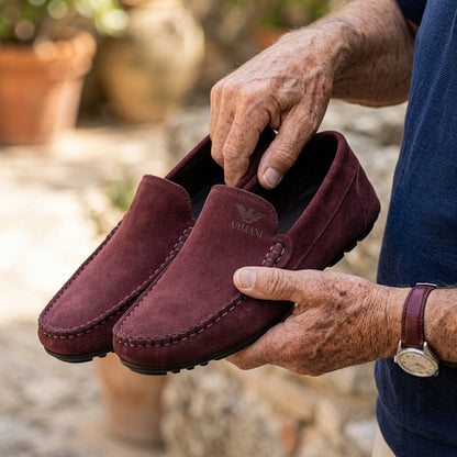A-r-m-a-n-i Mocassin Grenat