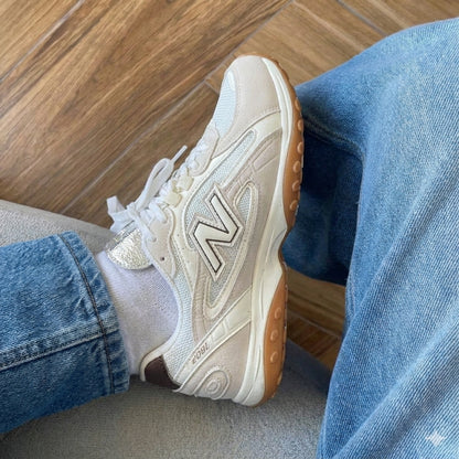 New Balance 204L Beige