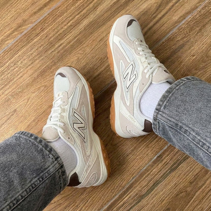 New Balance 204L Beige