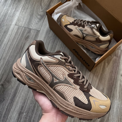 MIZUNO RACER S OARISM D1GH223523