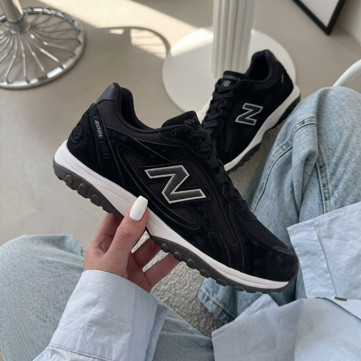 New Balance 208L Noir (Femme)