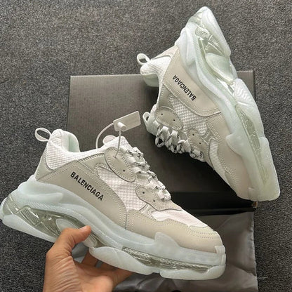 B.a.l.e.n.c.i.a.g.a Triple S White edition